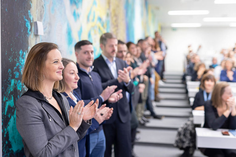 Cérémonie de remise des titres postgrade de La Source 2022-13