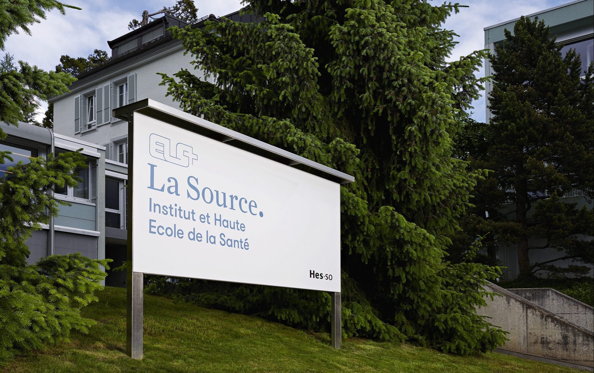 La Source entrée