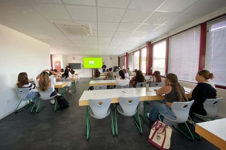 Summer University Nursing 2023 à La Source-0