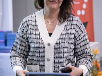 Cérémonie de remise des titres postgrades de La Source 2023-14