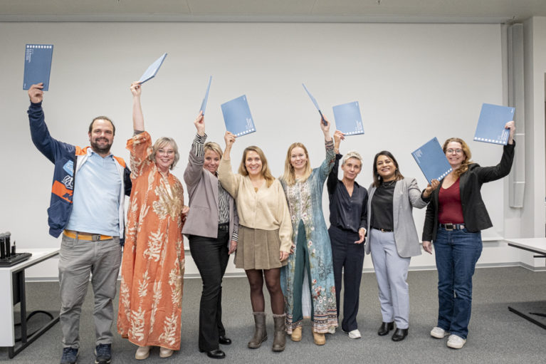 Remise des titres PG – 2025-104