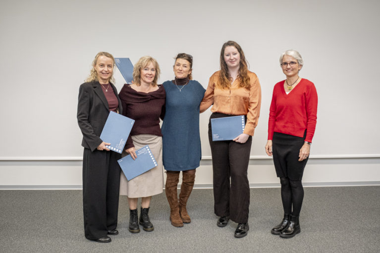 Remise des titres PG – 2025-105