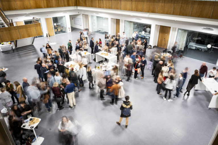 20215. 12 – Galerie actualité remise des titres PG 2025-5